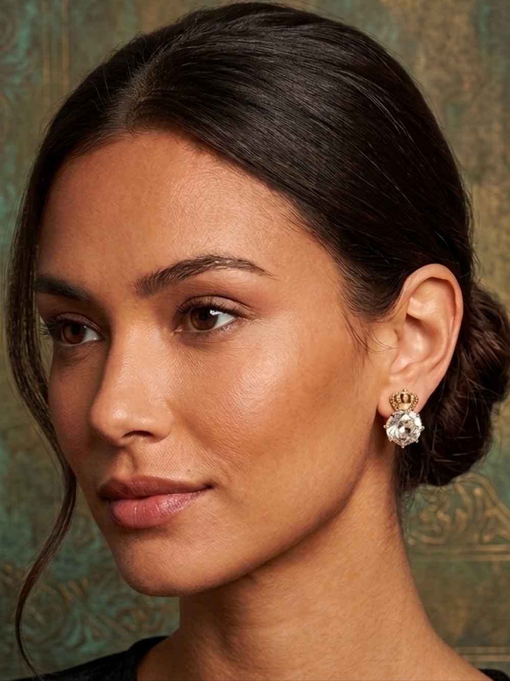 JUICY COUTURE Clear Crystal Crown Stud Earrings